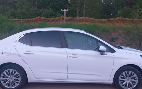 Citroen C4 II рестайлинг, 2016 год, 900 000 рублей, 4 фотография