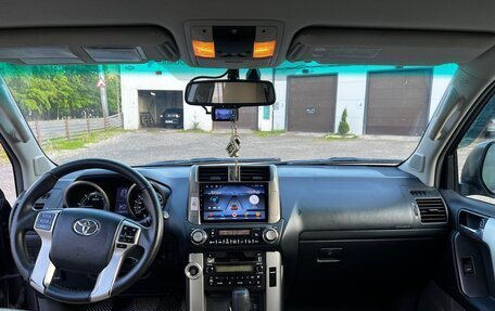 Toyota Land Cruiser Prado 150 рестайлинг 2, 2012 год, 2 700 000 рублей, 13 фотография