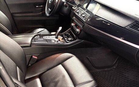 BMW 5 серия, 2012 год, 1 850 000 рублей, 7 фотография
