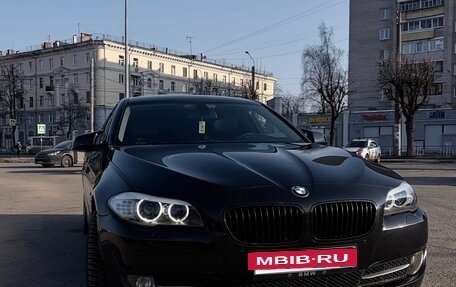 BMW 5 серия, 2012 год, 1 850 000 рублей, 2 фотография