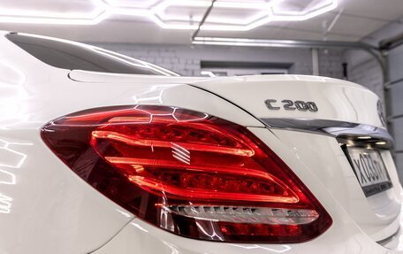 Mercedes-Benz C-Класс, 2017 год, 2 600 000 рублей, 10 фотография