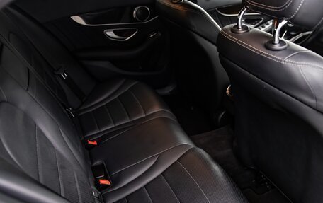 Mercedes-Benz C-Класс, 2017 год, 2 600 000 рублей, 19 фотография