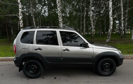 Chevrolet Niva I рестайлинг, 2019 год, 685 000 рублей, 6 фотография