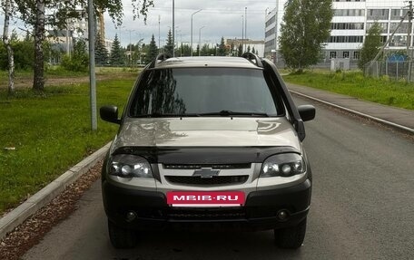 Chevrolet Niva I рестайлинг, 2019 год, 685 000 рублей, 2 фотография