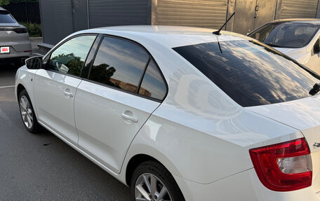 Skoda Rapid I, 2015 год, 1 080 000 рублей, 3 фотография