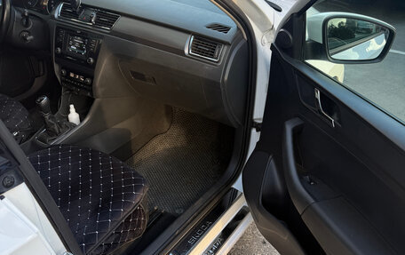 Skoda Rapid I, 2015 год, 1 080 000 рублей, 8 фотография