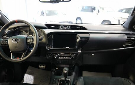Toyota Hilux VIII, 2025 год, 8 450 000 рублей, 18 фотография