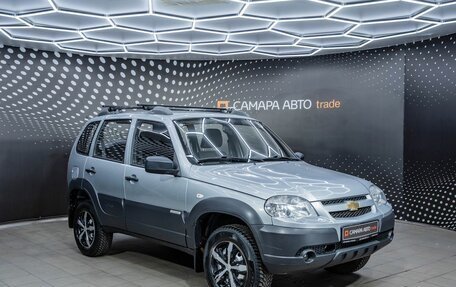 Chevrolet Niva I рестайлинг, 2015 год, 524 000 рублей, 3 фотография