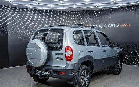 Chevrolet Niva I рестайлинг, 2015 год, 524 000 рублей, 2 фотография