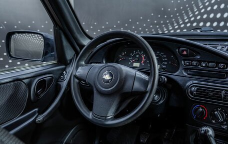 Chevrolet Niva I рестайлинг, 2015 год, 524 000 рублей, 9 фотография
