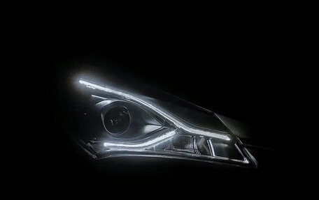 Toyota Vitz, 2018 год, 1 000 000 рублей, 10 фотография