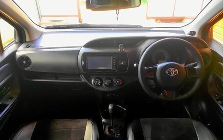 Toyota Vitz, 2018 год, 1 000 000 рублей, 5 фотография
