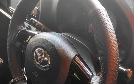 Toyota Vitz, 2018 год, 1 000 000 рублей, 6 фотография