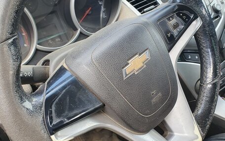 Chevrolet Cruze II, 2011 год, 300 000 рублей, 20 фотография