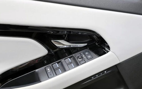 Land Rover Range Rover Evoque II, 2025 год, 4 790 173 рублей, 32 фотография