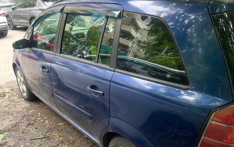 Opel Zafira B, 2007 год, 500 000 рублей, 2 фотография