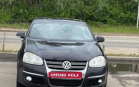 Volkswagen Jetta VI, 2007 год, 530 000 рублей, 2 фотография