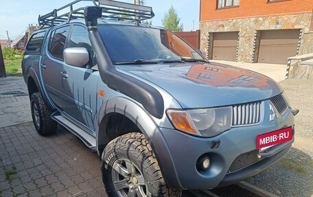 Mitsubishi L200 IV рестайлинг, 2007 год, 1 000 000 рублей, 5 фотография