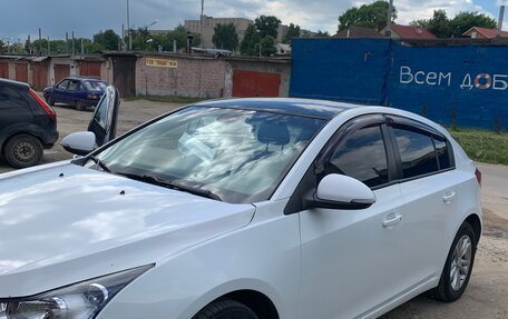Chevrolet Cruze II, 2014 год, 850 000 рублей, 3 фотография