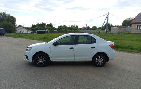 Renault Logan II, 2019 год, 850 000 рублей, 2 фотография