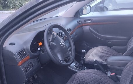 Toyota Avensis III рестайлинг, 2007 год, 550 000 рублей, 5 фотография
