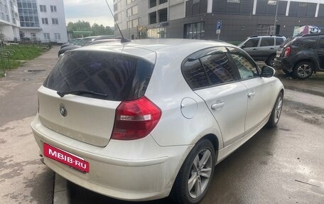 BMW 1 серия, 2011 год, 750 000 рублей, 4 фотография