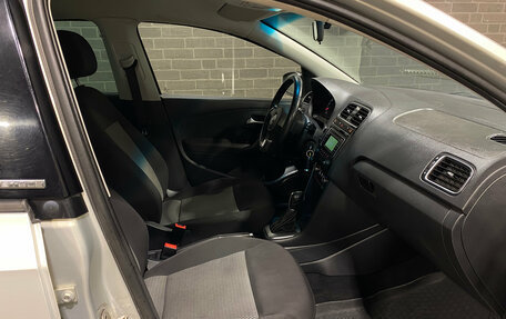 Volkswagen Polo VI (EU Market), 2014 год, 900 000 рублей, 9 фотография