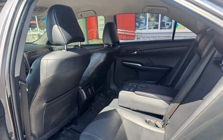 Toyota Camry, 2016 год, 1 620 000 рублей, 6 фотография