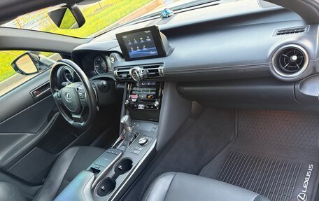Lexus IS III, 2020 год, 4 950 000 рублей, 18 фотография