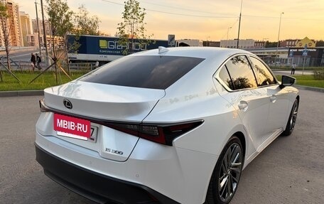 Lexus IS III, 2020 год, 4 950 000 рублей, 3 фотография
