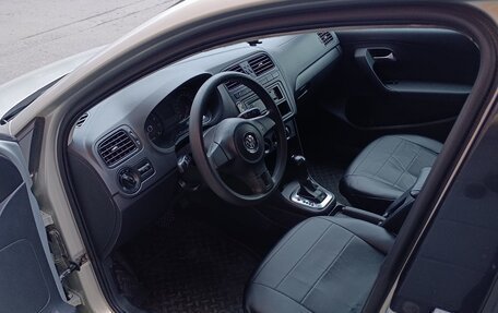 Volkswagen Polo VI (EU Market), 2012 год, 700 000 рублей, 7 фотография