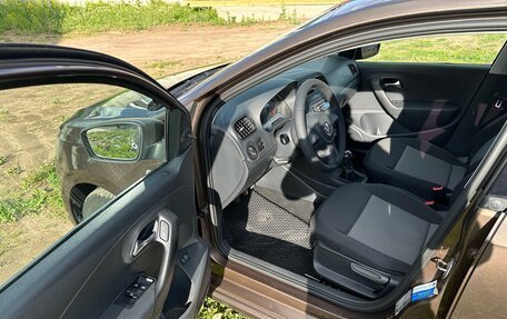 Volkswagen Polo VI (EU Market), 2015 год, 699 000 рублей, 11 фотография