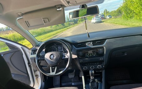 Skoda Octavia, 2015 год, 1 405 000 рублей, 20 фотография