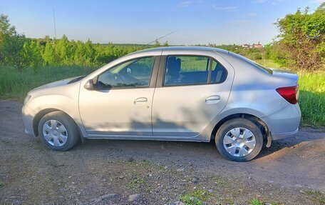 Renault Logan II, 2016 год, 675 000 рублей, 3 фотография