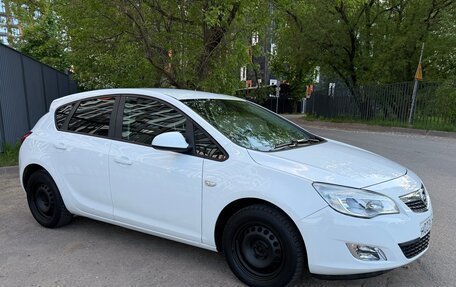 Opel Astra J, 2012 год, 690 000 рублей, 4 фотография