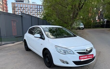 Opel Astra J, 2012 год, 690 000 рублей, 3 фотография