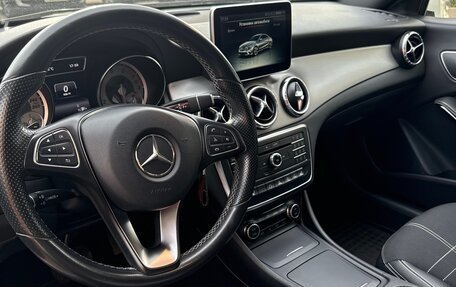 Mercedes-Benz CLA, 2015 год, 2 000 000 рублей, 14 фотография
