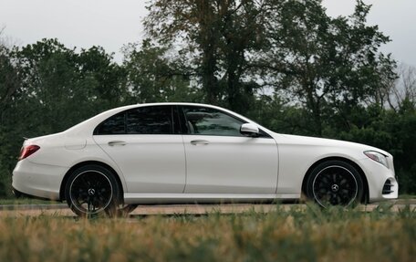 Mercedes-Benz E-Класс, 2019 год, 3 699 000 рублей, 5 фотография