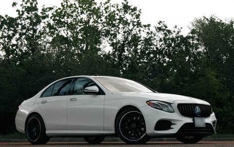 Mercedes-Benz E-Класс, 2019 год, 3 699 000 рублей, 4 фотография