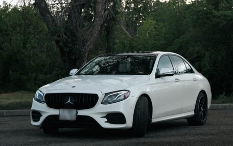 Mercedes-Benz E-Класс, 2019 год, 3 699 000 рублей, 10 фотография
