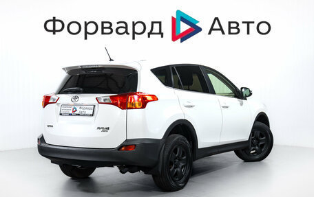 Toyota RAV4, 2015 год, 2 250 000 рублей, 7 фотография