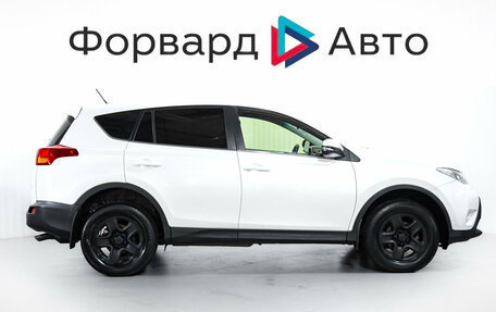 Toyota RAV4, 2015 год, 2 250 000 рублей, 8 фотография