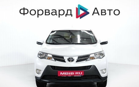 Toyota RAV4, 2015 год, 2 250 000 рублей, 2 фотография