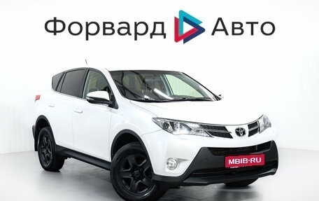 Toyota RAV4, 2015 год, 2 250 000 рублей, 1 фотография