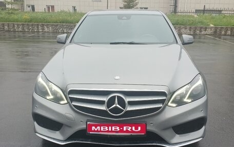 Mercedes-Benz E-Класс, 2013 год, 1 820 000 рублей, 1 фотография