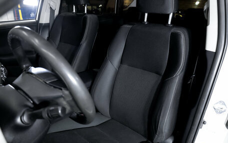 Toyota RAV4, 2015 год, 2 250 000 рублей, 18 фотография