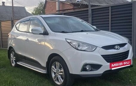 Hyundai ix35 I рестайлинг, 2012 год, 950 000 рублей, 5 фотография