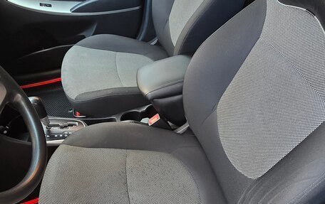 Hyundai Solaris II рестайлинг, 2013 год, 710 000 рублей, 9 фотография