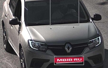 Renault Logan II, 2018 год, 680 000 рублей, 3 фотография
