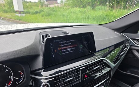 BMW 5 серия, 2017 год, 3 300 000 рублей, 4 фотография